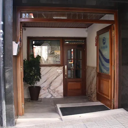 Adelia 2* La Corogne