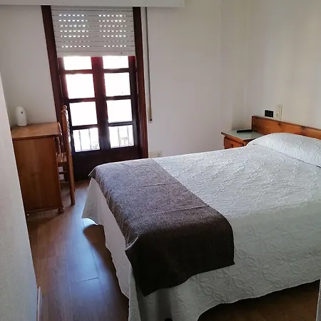 Adelia 2* La Corogne